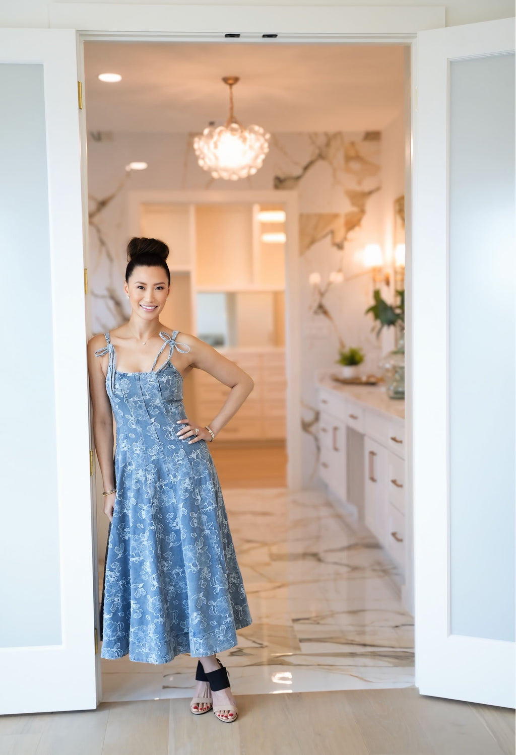 En Saison Denim Midi Dress