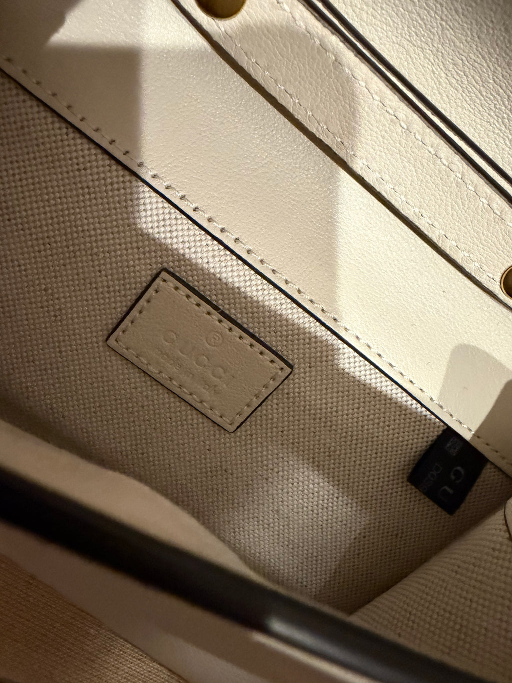 Gucci Diana Mini Cream Bag