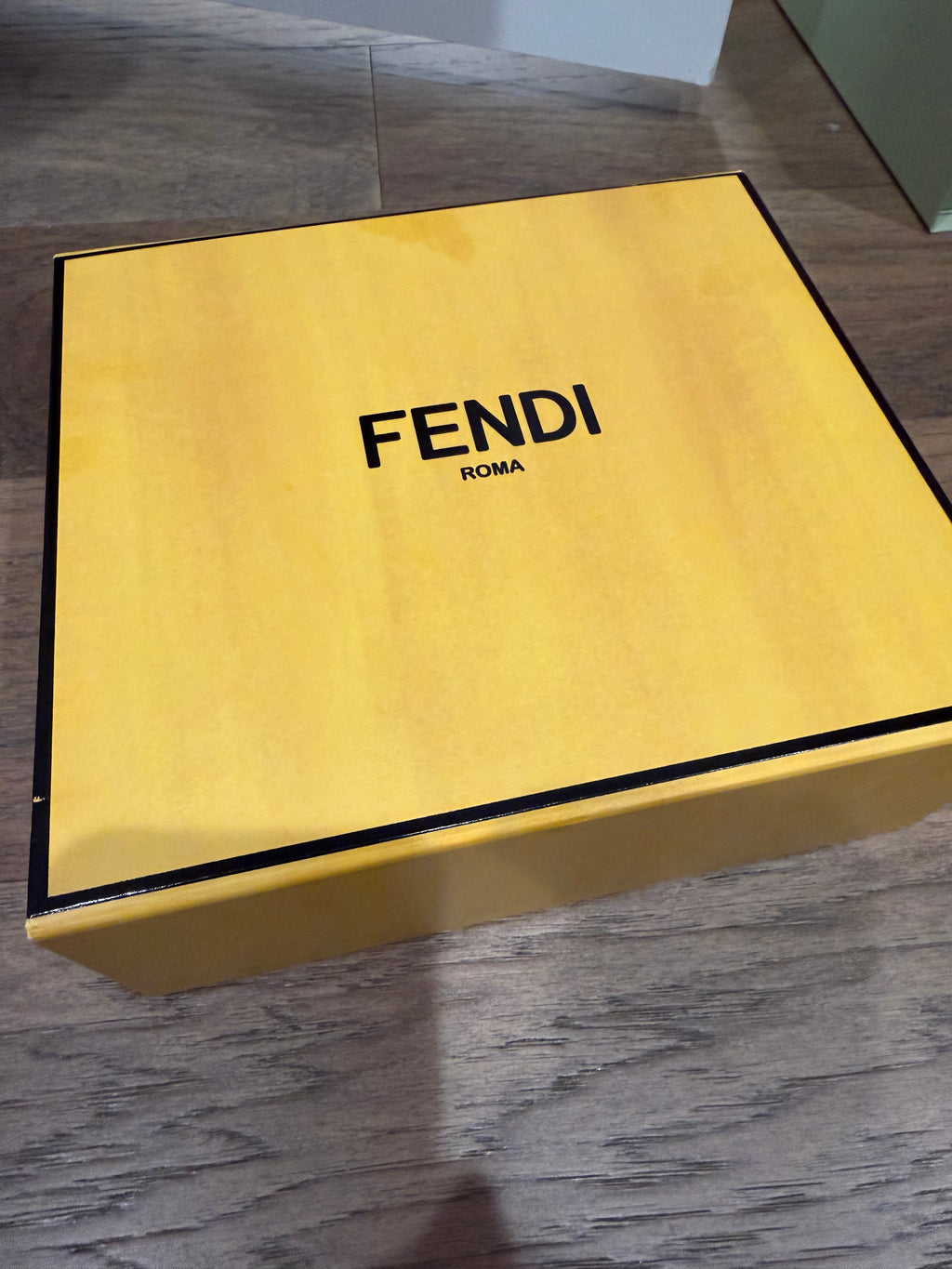 Fendi Peekaboo IseeU